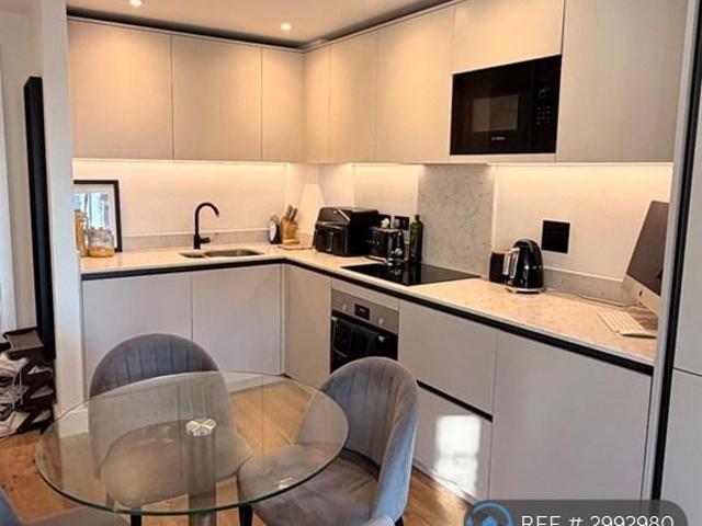 Apartment for rent in Balham, Greater London