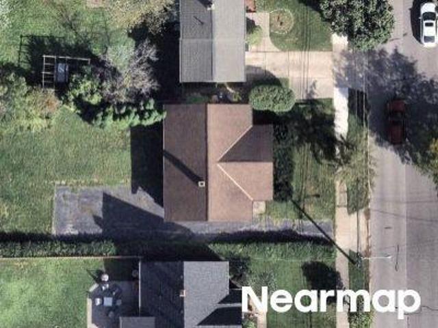House for sale in Lyndhurst, Cuyahoga County