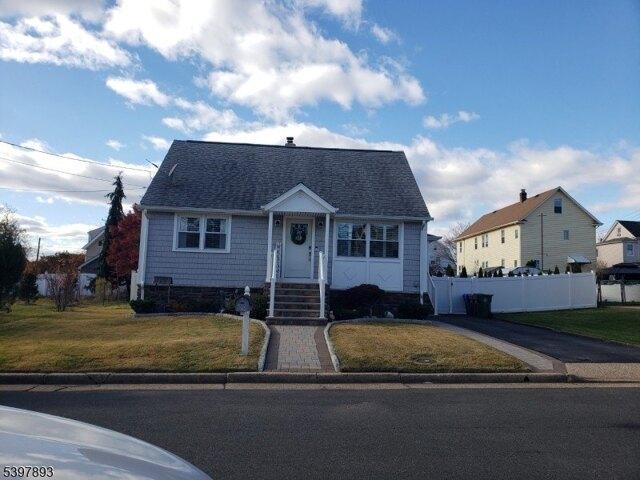 House for sale in Linden, New Jersey