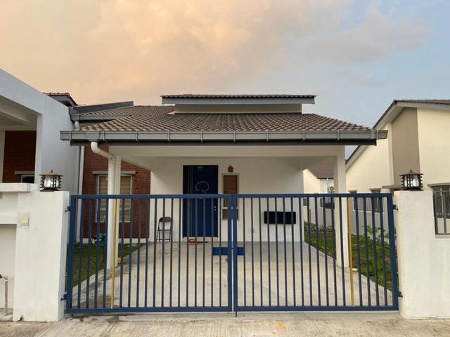 Residential House for rent in Sendayan Village, Negeri Sembilan