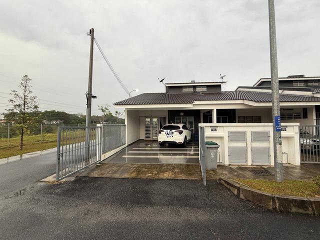 Terraced House for sale in Sendayan Village, Negeri Sembilan