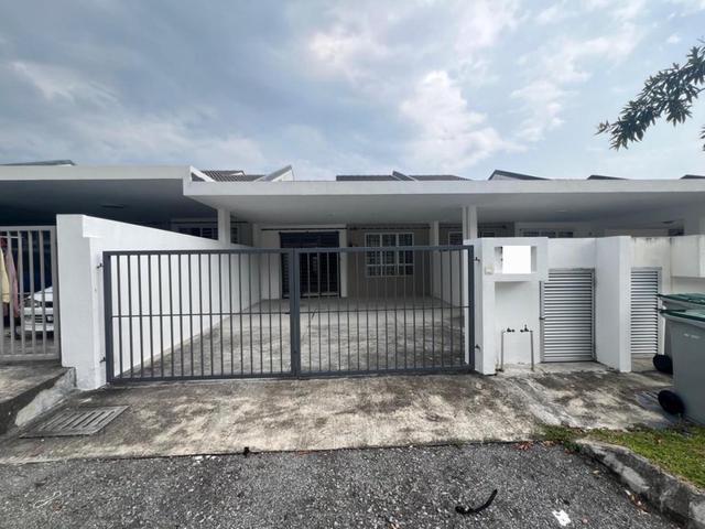 Terraced House for sale in Sendayan Village, Negeri Sembilan