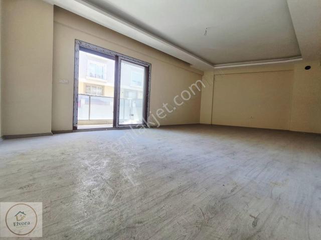 Buca, İzmir içerisinde satılık mülk