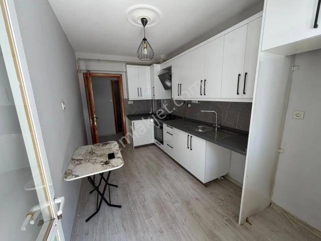 Buca, İzmir içerisinde kiralık mülk