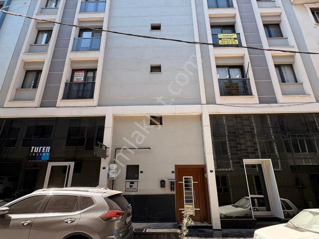 Buca, İzmir içerisinde kiralık mülk