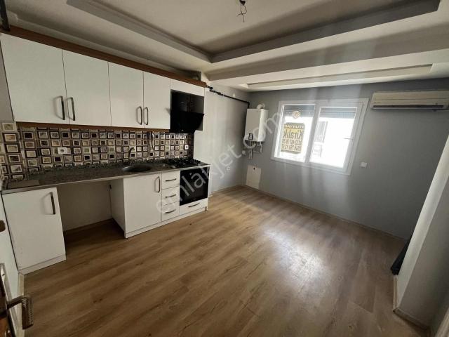 Buca, İzmir içerisinde kiralık mülk