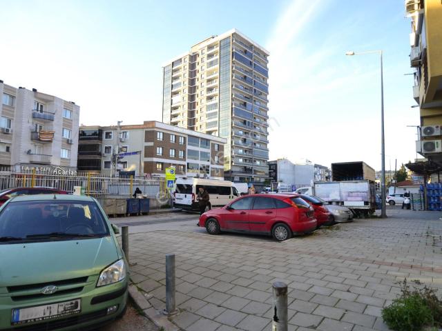 Buca, İzmir içerisinde satılık mülk