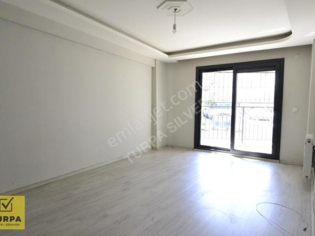 Buca, İzmir içerisinde kiralık mülk