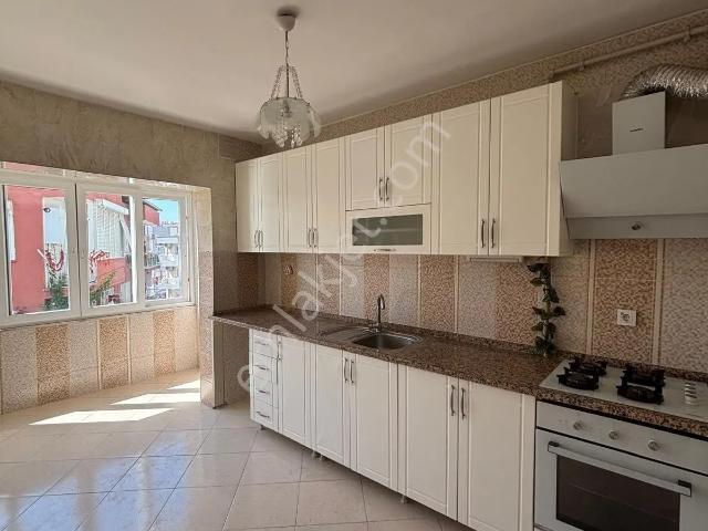 Laleli, Buca içerisinde kiralık mülk
