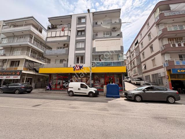 Buca, İzmir içerisinde satılık mülk