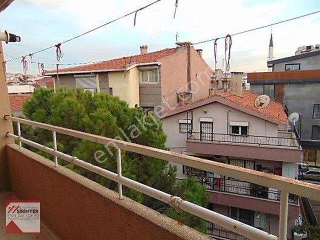 Buca, İzmir içerisinde kiralık mülk