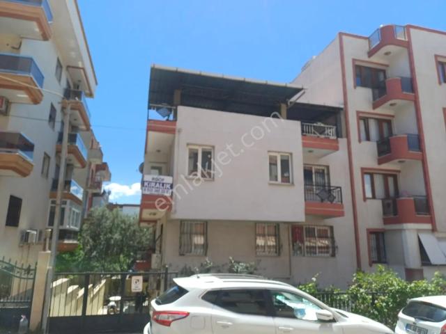 Buca, İzmir içerisinde kiralık mülk