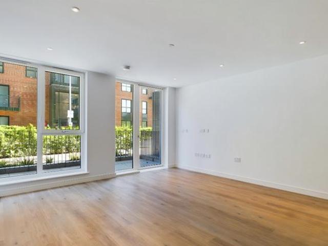 House for sale in Southall, Greater London