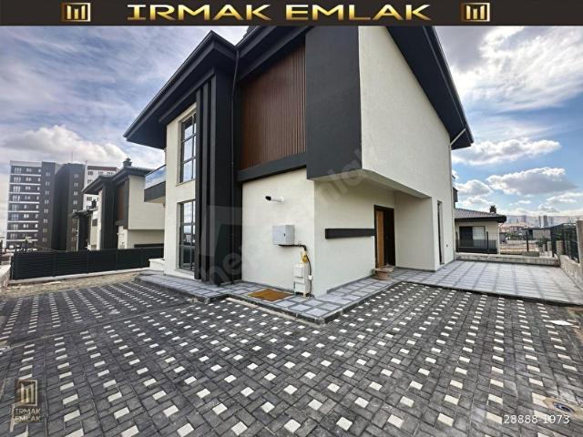 Etimesgut, Ankara içerisinde satılık Villa