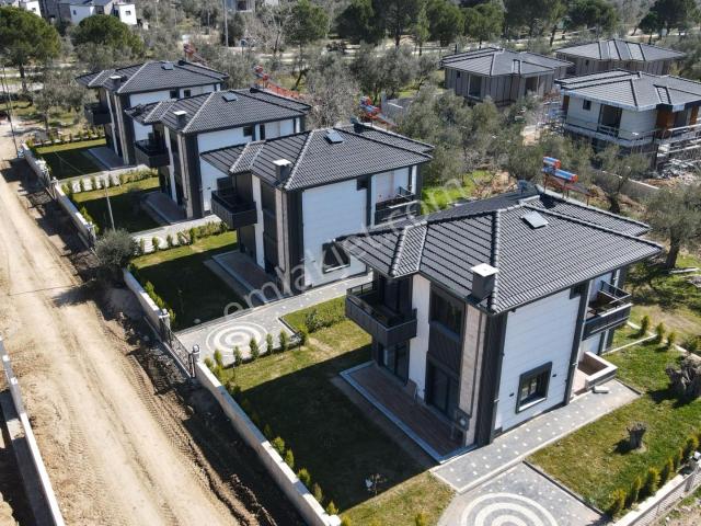 Edremit, Balikesir içerisinde satılık Villa