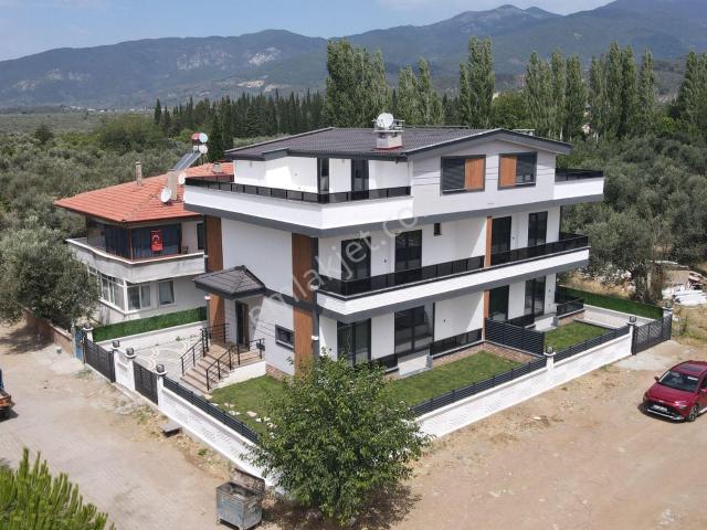 Edremit, Balikesir içerisinde satılık Villa