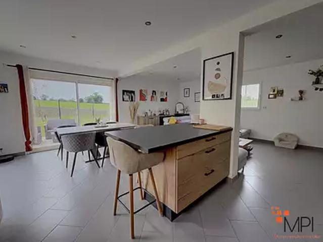 Maison vente à Le Champ Guillaume, Irodouër