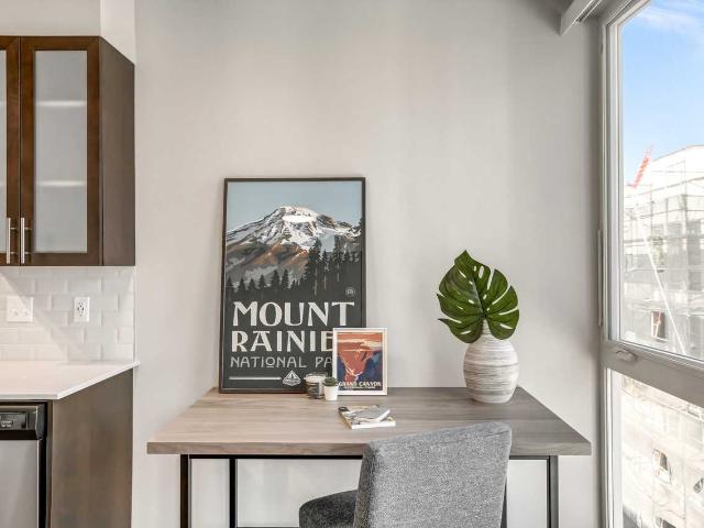 Condo for rent in Roosevelt, Seattle