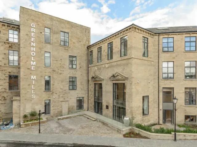 Apartment for rent in Esscroft, Bradford