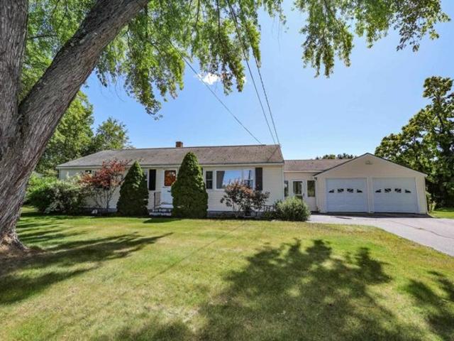 House for sale in New Hampshire