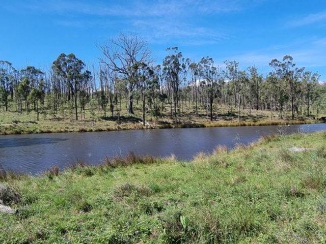 Cottage for sale in Pratten, Queensland