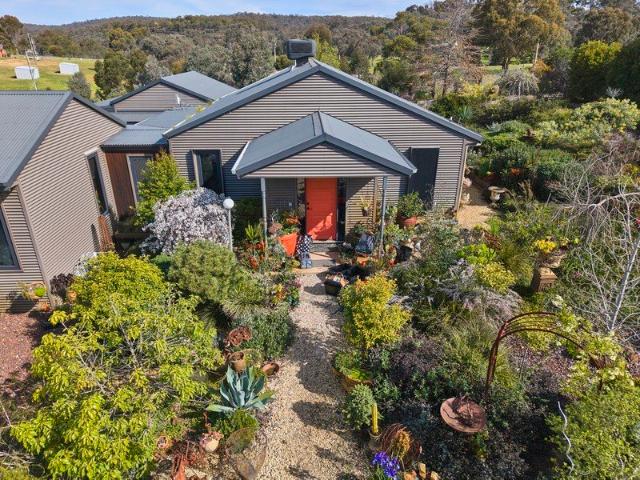 House for sale in Heathcote, City of Greater Bendigo