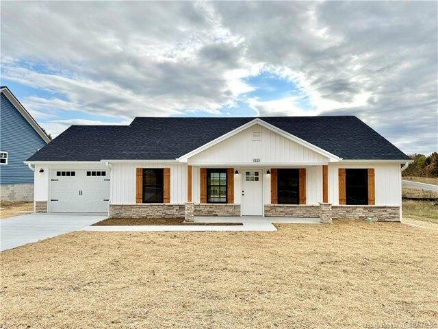 House for sale in Scottsburg, Indiana