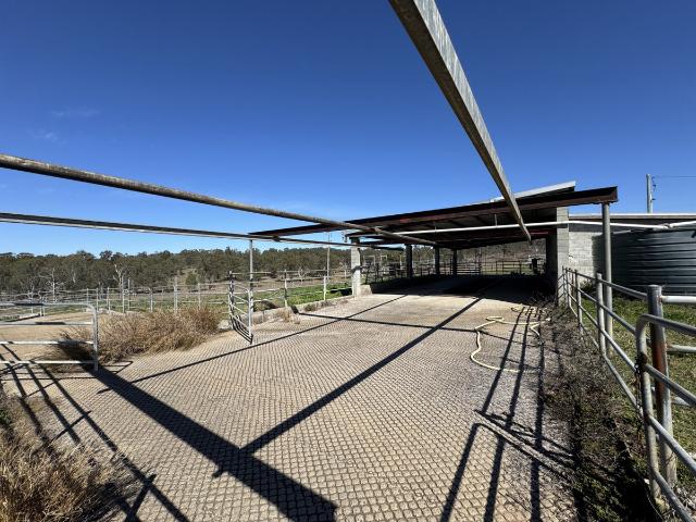 Cottage for sale in Monto, Queensland