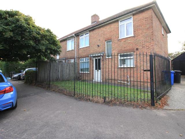 House for rent in Earlham Rise, East Bank