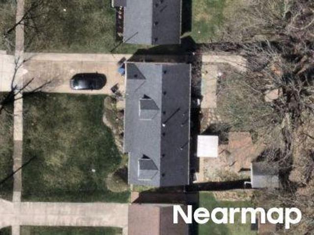 House for sale in Sheffield Lake, Ohio