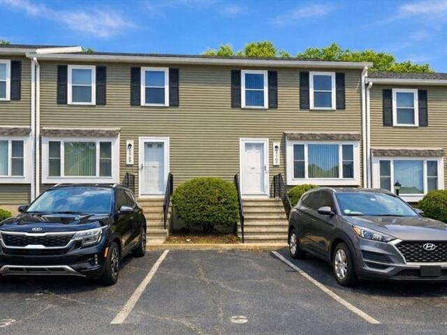 Condo for sale in Randolph, Massachusetts