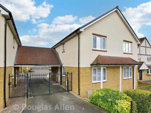 House for sale in Wickford, Basildon