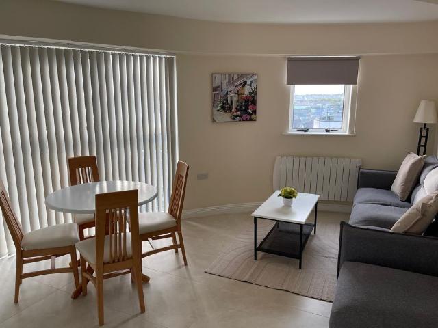 Apartment to rent in Eyre Square, Cathair na Gaillimhe