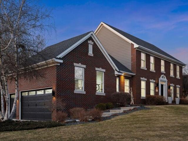 House for sale in Lakeville