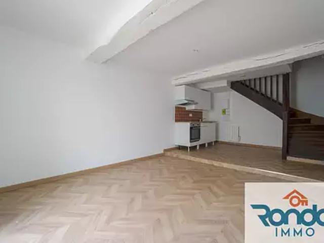 Appartement vente à Is-sur-Tille, Côte-d'Or