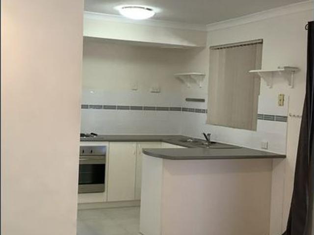 House for rent in Seville Grove, Western Australia