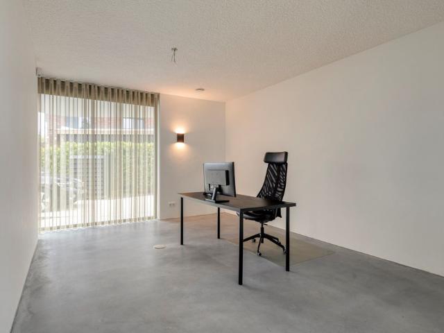 Woning te huur in Zestienhoven, Rotterdam