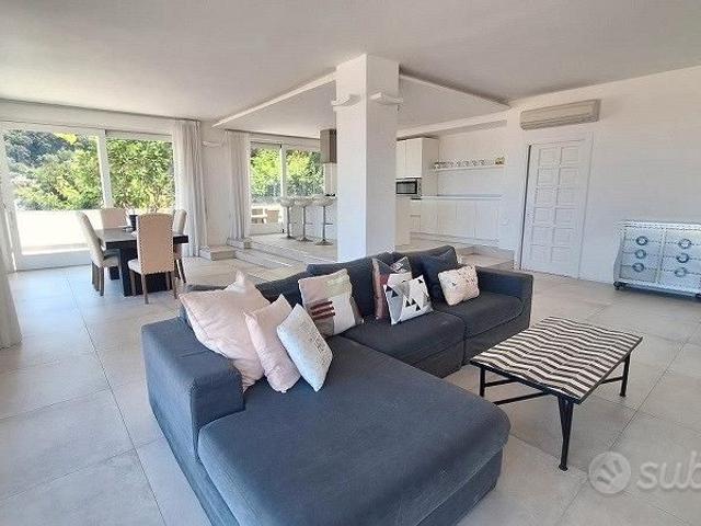 Villa Indipendente in affitto a Ischia, Campania