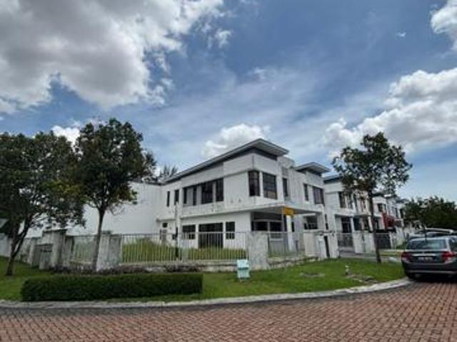 House for rent in Pulai, Bukit Ledang