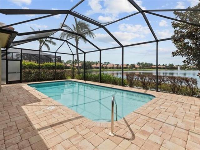 House for sale in Bonita Springs