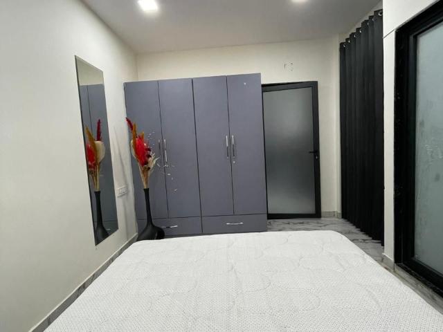 Property for rent in Hariana