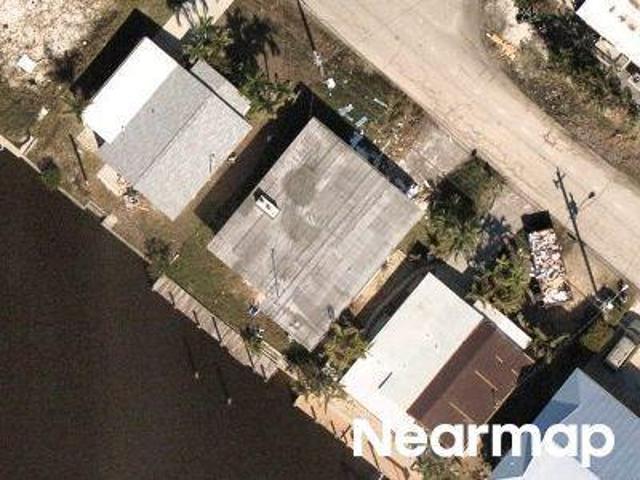 House for sale in Cape Coral