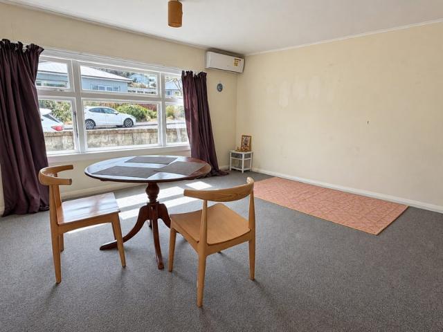 Apartment for rent in Island Bay, Wellington