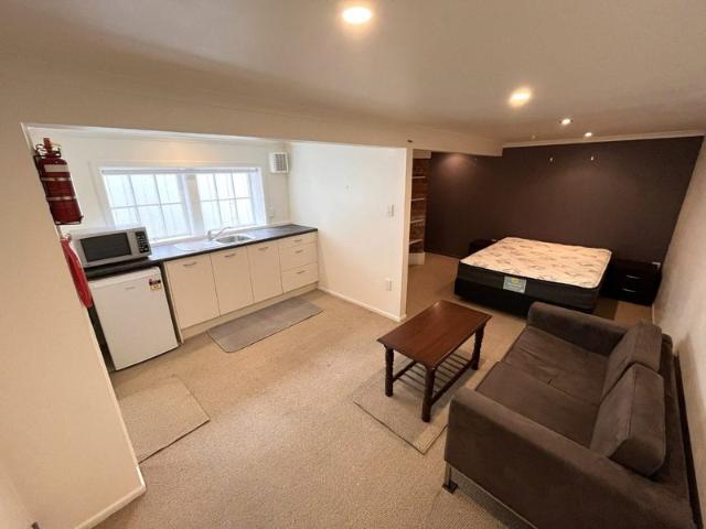 Property for rent in Island Bay, Wellington