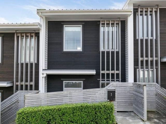 House for rent in Island Bay, Wellington