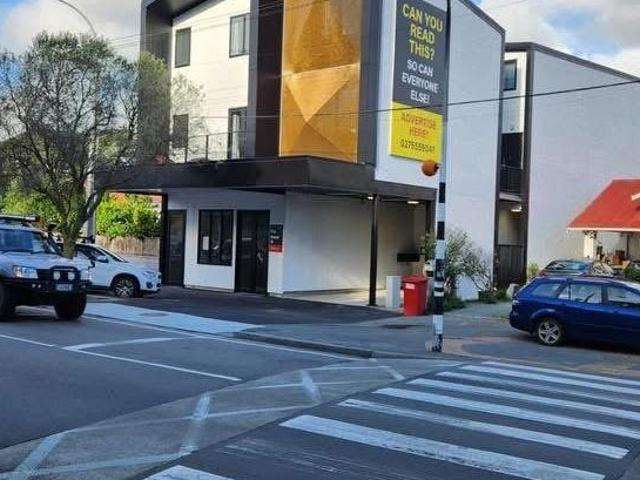 Apartment for rent in Island Bay, Wellington