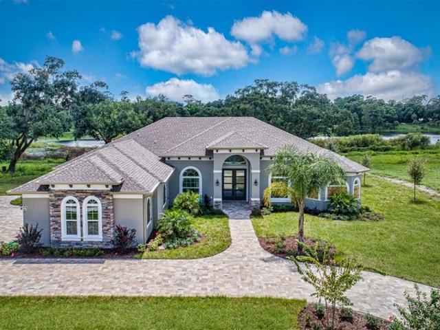 House for sale in Tavares, Florida