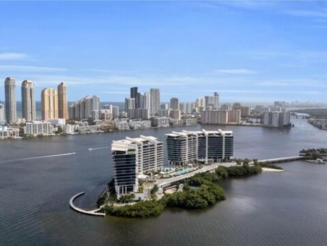 Condo for sale in Aventura