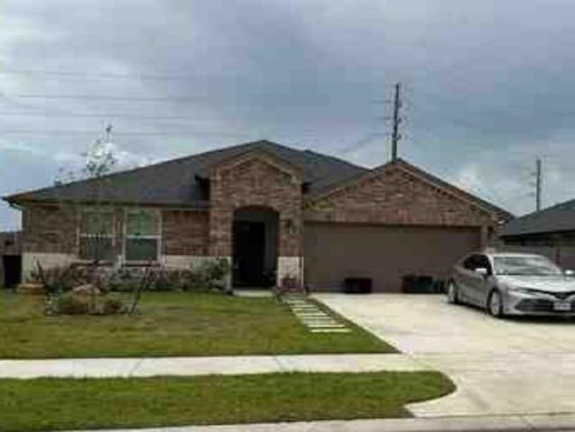 House for sale in Rosharon, Brazoria County