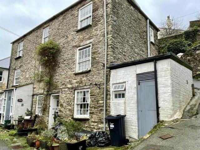 House for sale in Looe, Cornwall